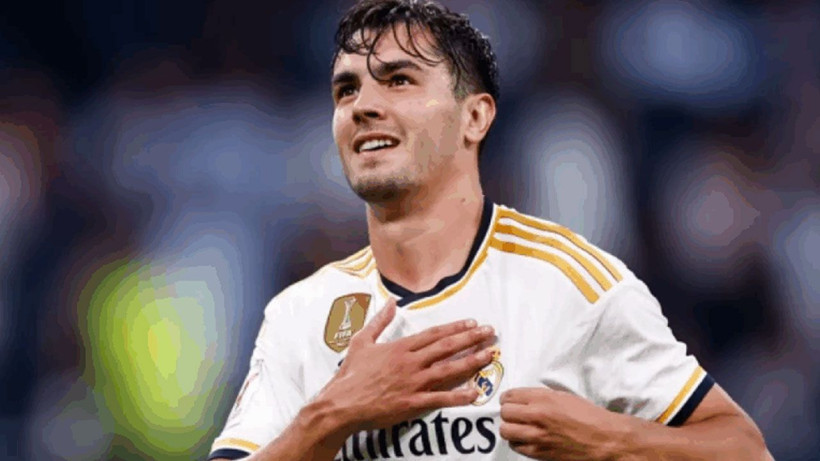 Real Madrid'in yıldızı Fenerbahçe'ye imzaya atacak; Kanarya yılın transferini bitirdi - Fotoğraf: 2