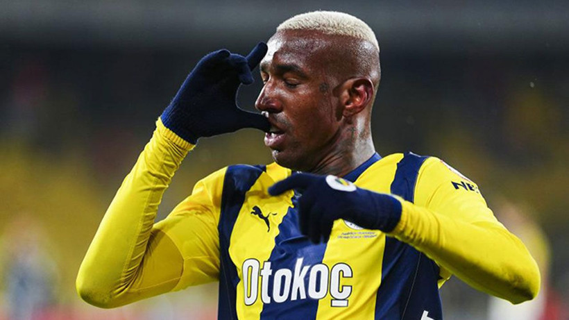 Fenerbahçe’de yıldız isimle ile yollar ayrılacak; Ali Koç’un izleri siliniyor - Fotoğraf: 2