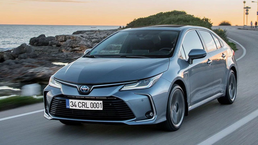 Toyota Corolla fiyatları Ekim ayına dibe çekildi; 390 bin TL’lik inanılmaz indirim - Fotoğraf: 7