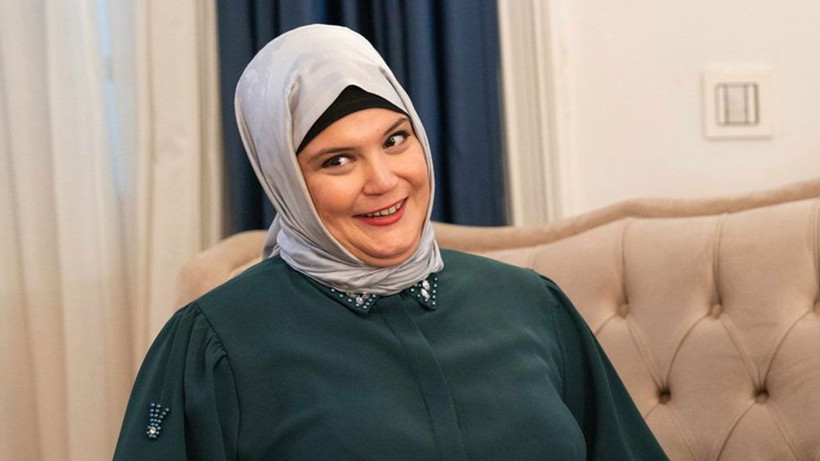 Kızılcık Şerbeti dizisi bu ifşa ile çalkalanıyor! Başrol oyuncusu yine yapacağını yaptı - Fotoğraf: 5