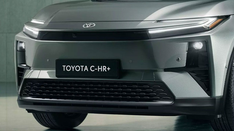 Ve Elektrikli Toyota C-HR sonunda tanıtıldı; Bu menzil ve fiyata çok satar - Fotoğraf: 10