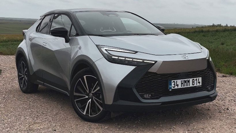Ve Elektrikli Toyota C-HR sonunda tanıtıldı; Bu menzil ve fiyata çok satar - Fotoğraf: 6