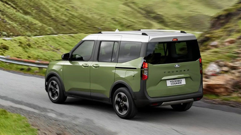 Ford Tourneo Courier fiyatında inanılmaz çılgınlık; Yeni listeyi kimse böyle beklemiyordu - Fotoğraf: 18