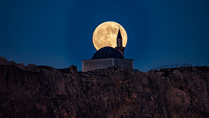 Kasım Dolunayı Van semalarında görsel şölen sundu - Fotoğraf: 4
