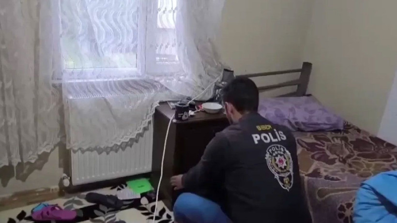Fal-büyü dolandırıcılığı operasyonu: 42 kişi hakkında tutuklama kararı - Fotoğraf: 3