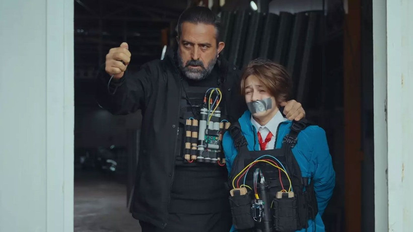 Arka Sokaklar dizisi yeni bölümde büyük sürpriz; Efsane isim resmen geri dönüyor - Fotoğraf: 8