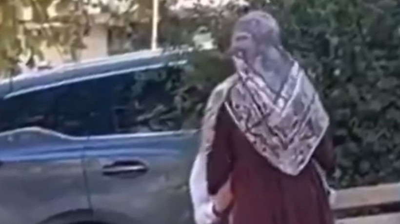 Sokak ortasında rezalet görüntüler! Kimseyi umursamadan devam ettiler - Fotoğraf: 3