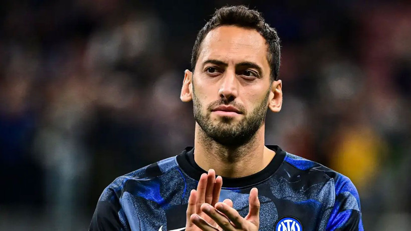 Resmen sudan ucuz! Hakan Çalhanoğlu'nun bonservis bedeli belli oldu - Fotoğraf: 5