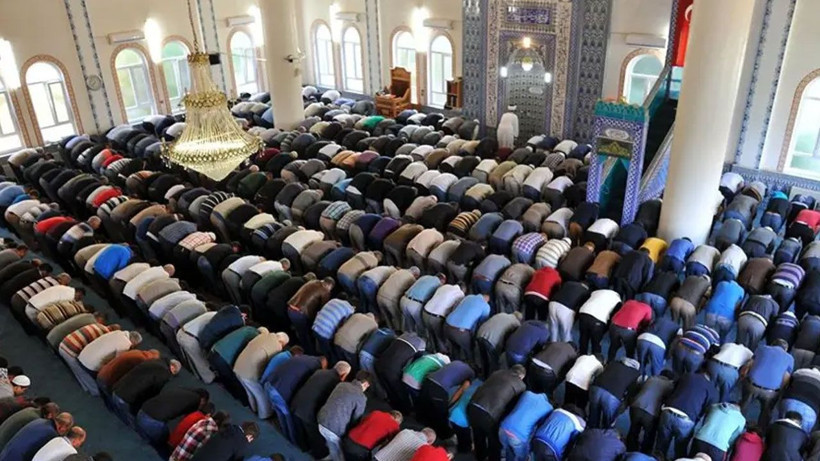En erken Iğdır, en geç Edirne: İşte il il bayram namazı saatleri tam liste - Fotoğraf: 9