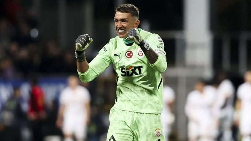 Bu sözlerle duyurdu! Fernando Muslera Türkiye'ye geri dönüyor - Fotoğraf: 8