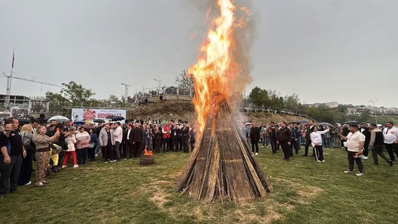 Kakava ateşi yakıldı, bahar danslarla karşılandı - Fotoğraf: 6