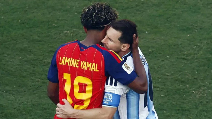19 yıl önce küvette yıkadığı bebek, Messi'nin elinden Dünya Kupası'nı aldı - Fotoğraf: 3