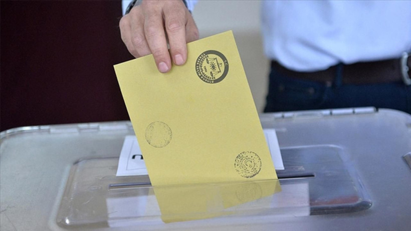 Özgür Özel'in yeni parti kararı sonrası ilk anket! Dikkat çeken rakamlar - Fotoğraf: 2