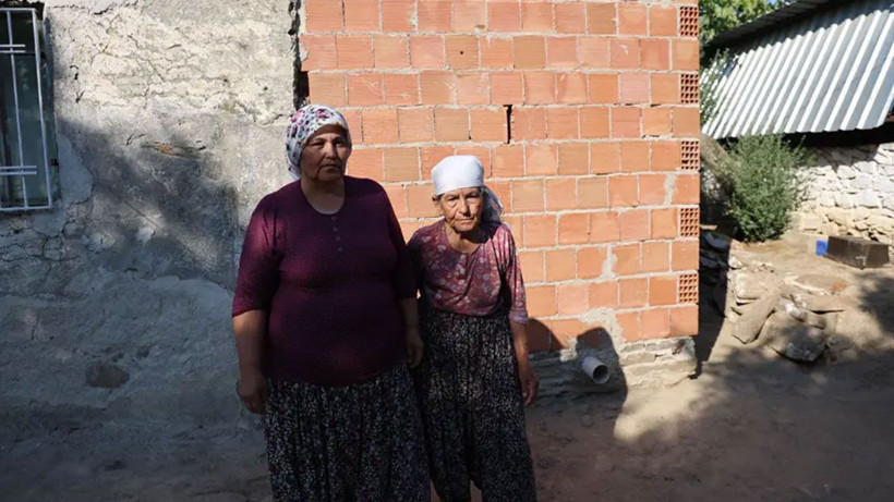 Ümmü nine yıllardır tuvalet ve banyoya hasret yaşıyor! Utandığı için misafir kabul etmiyor - Fotoğraf: 5