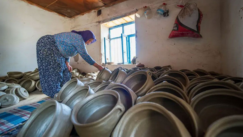 Binlerce yıllık gelenek kadın emeğiyle direniyor! Çırak yetişmiyor, sadece birkaç usta kaldı - Fotoğraf: 5