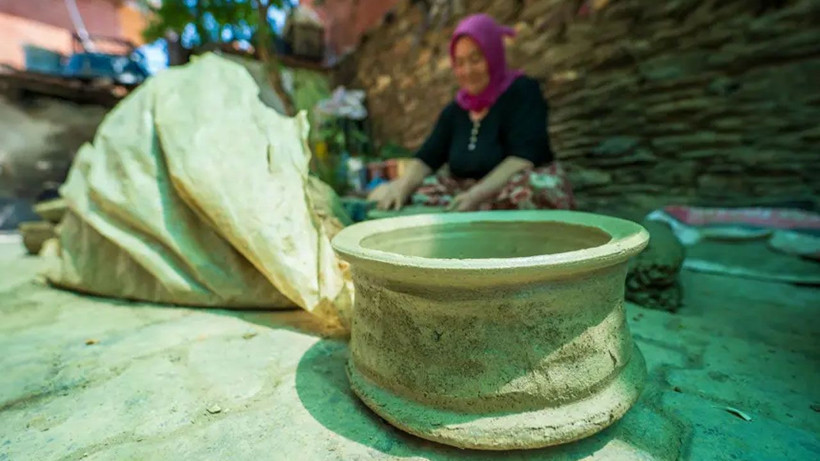 Binlerce yıllık gelenek kadın emeğiyle direniyor! Çırak yetişmiyor, sadece birkaç usta kaldı - Fotoğraf: 7