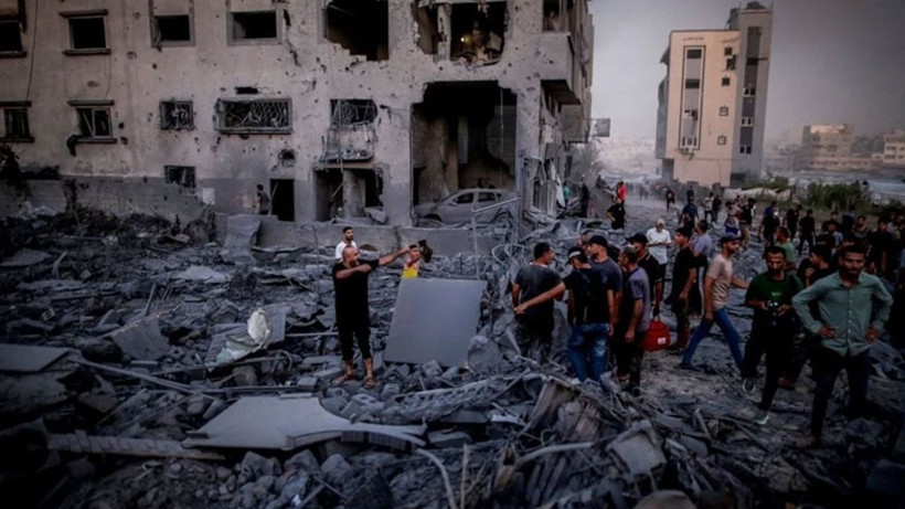 İsrail ordusu, ateşkese rağmen Gazze'ye saldırılarını sürdürüyor - Fotoğraf: 11
