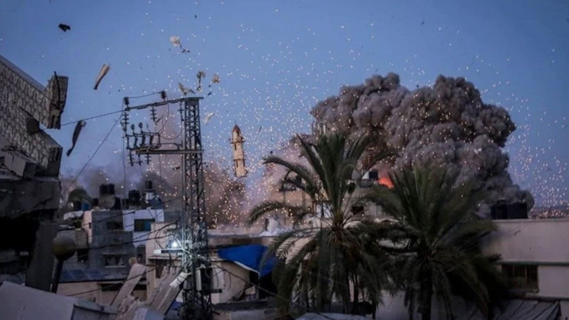 İsrail ordusu, ateşkese rağmen Gazze'ye saldırılarını sürdürüyor - Fotoğraf: 3
