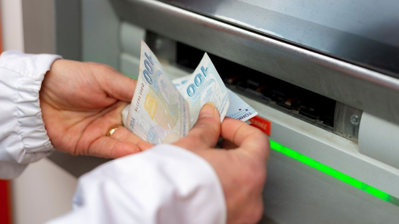 ATM'den para çeken herkesi ilgilendiriyor: Yeni dönem resmen başladı - Fotoğraf: 5