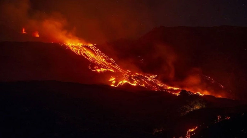 İtalya'da Etna Yanardağı uyandı: Son 20 yılın en ağır acil durumu yaşanıyor - Fotoğraf: 10