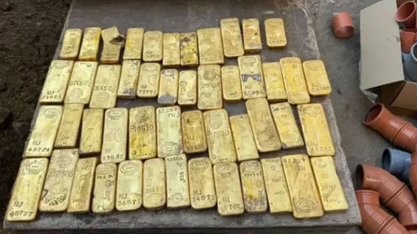 Tadilat sırasında bulundu! Duvardan yaklaşık 9 milyon euro değerinde altın çıktı - Fotoğraf: 2