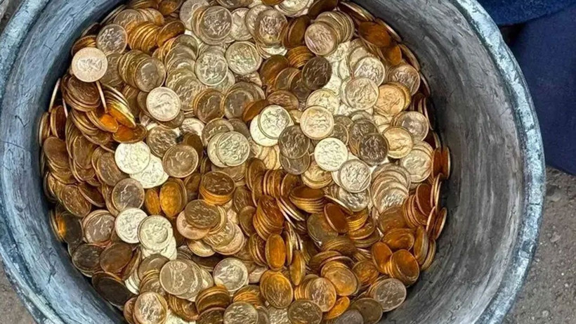 Tadilat sırasında bulundu! Duvardan yaklaşık 9 milyon euro değerinde altın çıktı - Fotoğraf: 3