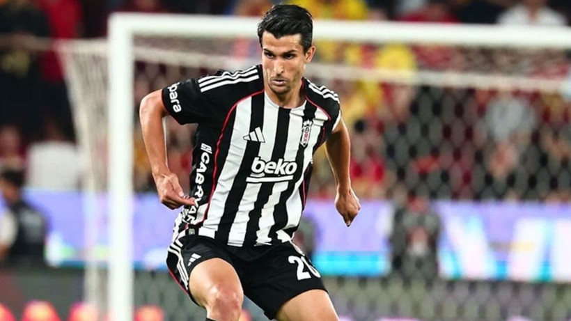 Beşiktaş'ta bir dönem resmen sona erdi! Yıldız futbolcudan duygusal veda - Fotoğraf: 6