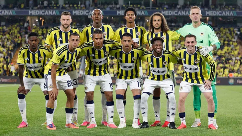 Fenerbahçe'de maç sonu üzen ayrılık! Anlaşma resmen sağlandı - Fotoğraf: 2