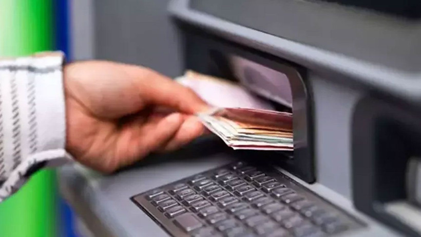 ATM'lerde sessiz sedasız yeni dönem başladı: Artık bu tutarlar çekilemeyecek - Fotoğraf: 7