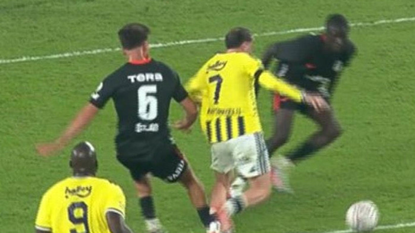 Kerem Aktürkoğlu'ndan ortalığı karıştıracak sözler! "Yoruldum! Bazı şeyler mide bulandırdı" - Fotoğraf: 4