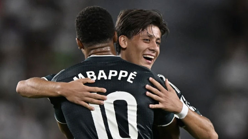 Real Madrid, Elche'yi duraklamalarda mağlup etti - Fotoğraf: 2