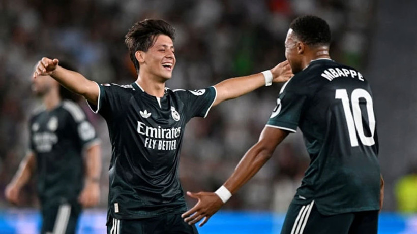 Real Madrid, Elche'yi duraklamalarda mağlup etti - Fotoğraf: 4