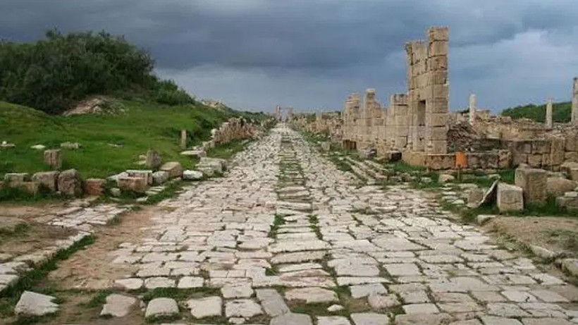 Bütün yollar Roma'ya çıkmıyormuş! Araştırmaya göre İstanbul daha merkezi - Fotoğraf: 3