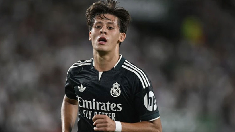 Real Madrid, Elche'yi duraklamalarda mağlup etti - Fotoğraf: 5
