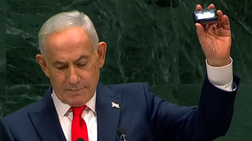 Netanyahu, dünyayı bu cihazla tehdit etti! BM kürsüsünde skandal anlar... - Fotoğraf: 4