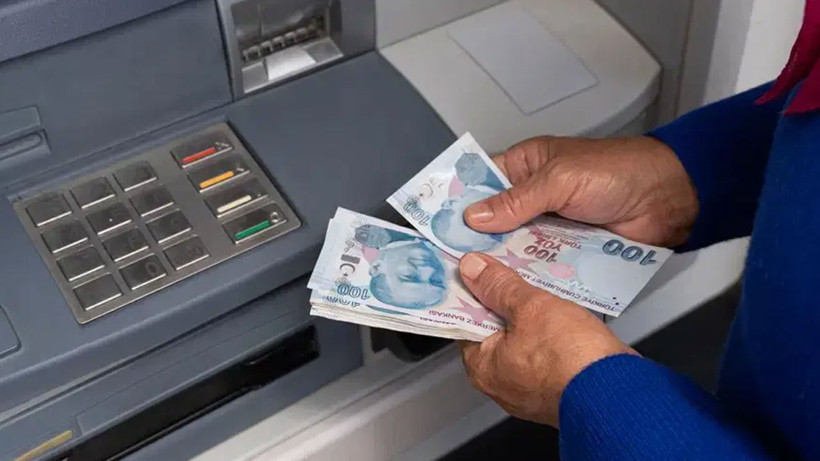 4 bankadan faizsiz 100 bin TL! Başvuru sürecinin ardından hemen hesaba yatıyor - Fotoğraf: 2