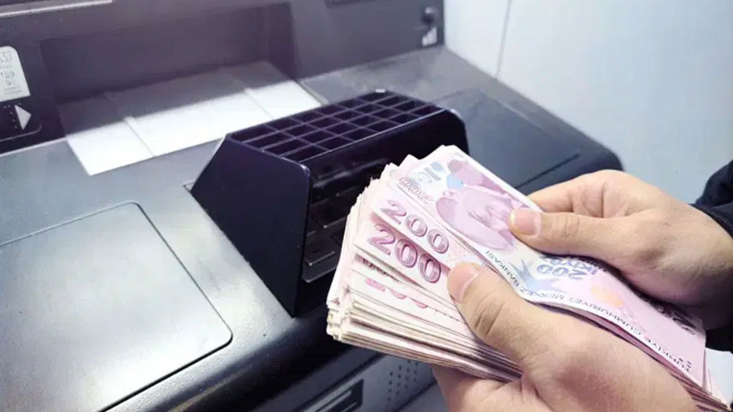 4 bankadan faizsiz 100 bin TL! Başvuru sürecinin ardından hemen hesaba yatıyor - Fotoğraf: 3