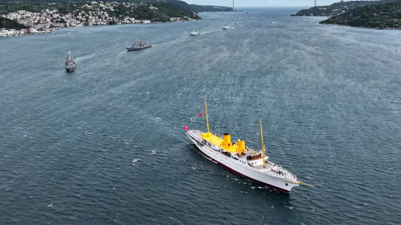 Preveze Deniz Zaferi'nin 488. yılı! İstanbul Boğazı'nda 15 gemiyle geçit töreni - Fotoğraf: 4