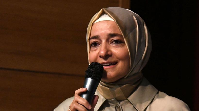 Fatma Betül Sayan Kaya'ya zehir zemberek sözler - Fotoğraf: 10
