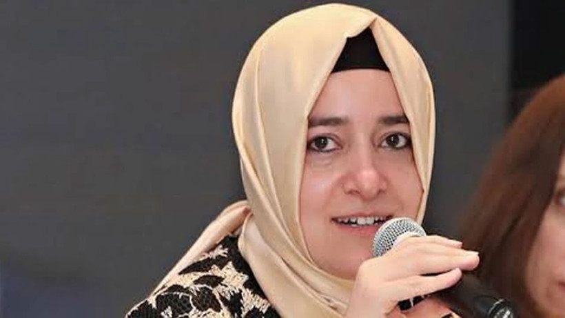 Fatma Betül Sayan Kaya'ya zehir zemberek sözler - Fotoğraf: 8