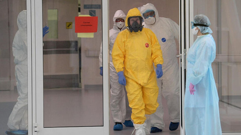 Putin'den koronavirüs hastanesine ziyaret - Resim: 4