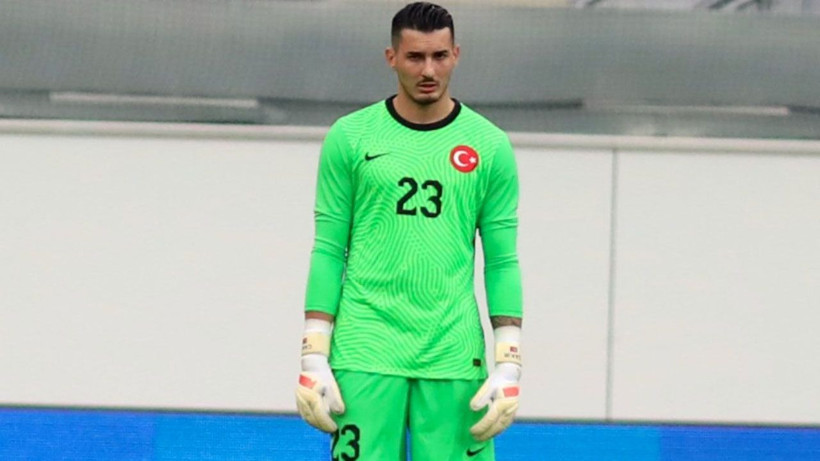 Uğurcan Çakır sosyal medyayı yıktı geçti; Meğer ne çok asist sığdırmışsın hayatına - Resim: 2