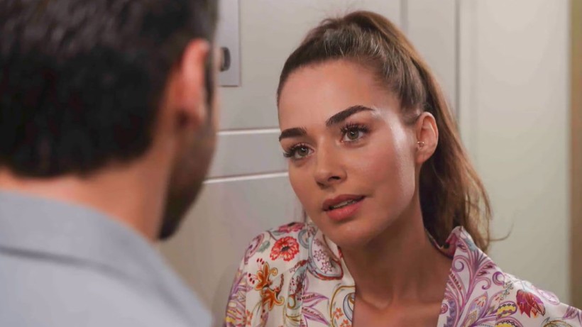 Cam Tavanlar dizisi yayından kaldırılıyor; Show TV’nin kararı olay olur - Resim: 4