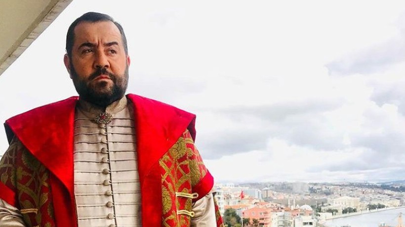 Komedyen Ata Demirer son haliyle şaşkına çevirdi; Görenler gözlerine inanamadı - Resim: 4