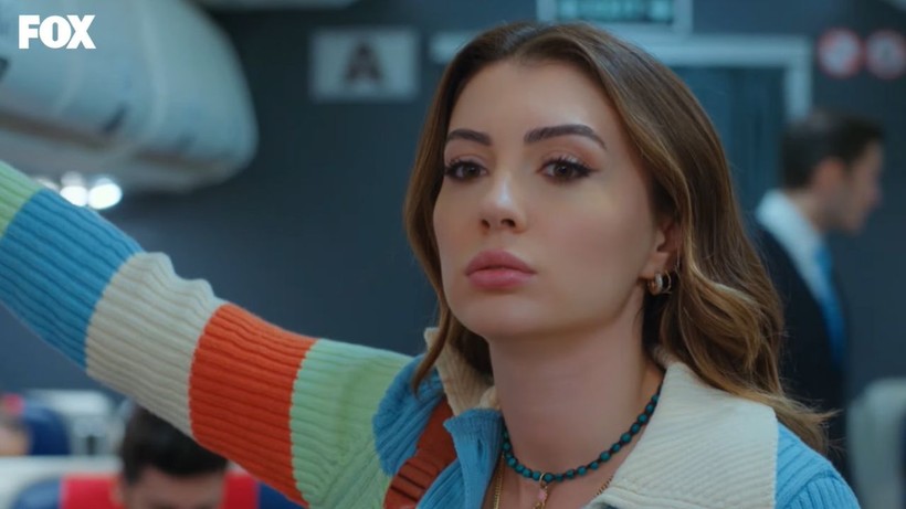 Aşk Mantık İntikam dizisinde kriz çıkaracak hata; Yönetmen bile fark etmedi - Resim: 1