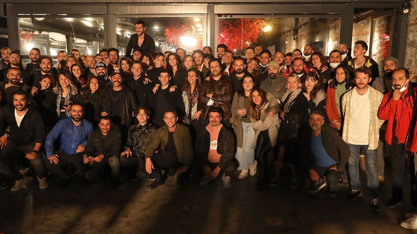 Son Yaz dizisi hayranlarının bile bilmediği gerçek; Seyirci bu detayı ilk kez öğrenecek - Resim: 1