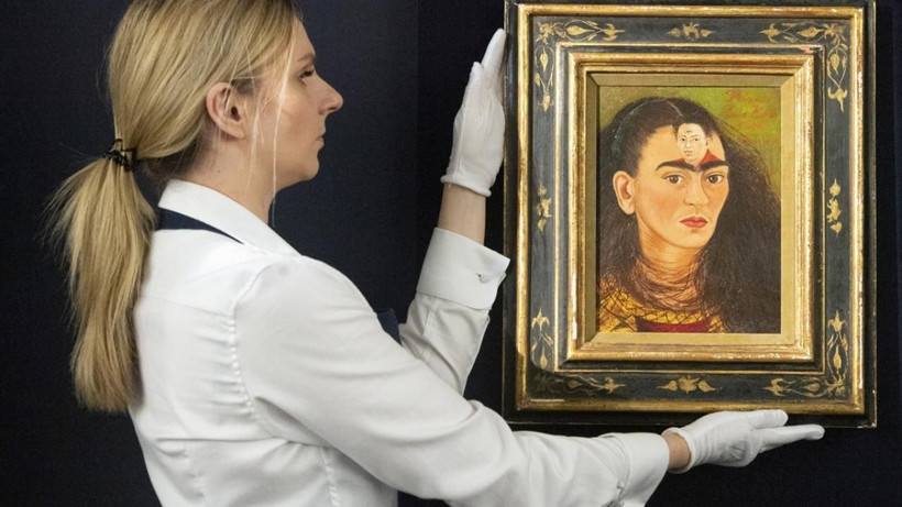 Frida Kahlo'nun otoportesi ''Diego y yo'' Sotheby's Müzayede Evi'nde - Resim: 2