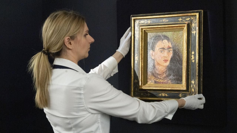 Frida Kahlo'nun otoportesi ''Diego y yo'' Sotheby's Müzayede Evi'nde - Resim: 3