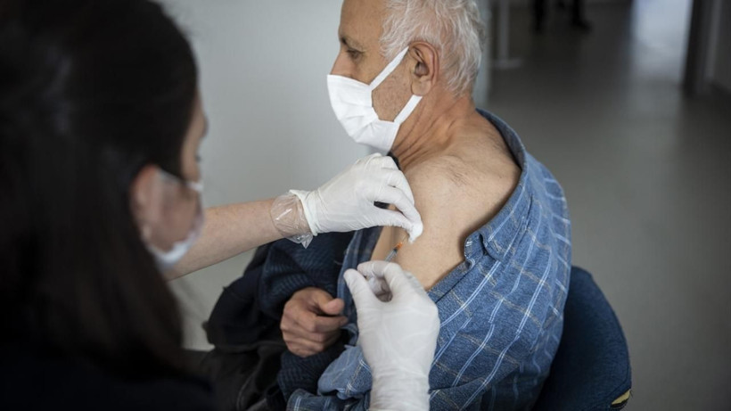 BioNTech'te 3. doz uygulanmaya başladı - Resim: 1