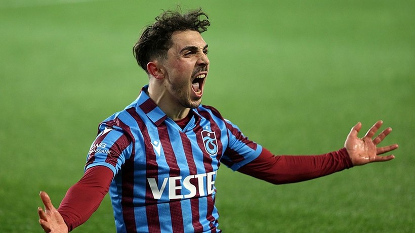 Ve Abdulkadir Ömür Trabzonspor’dan ayrıldı; Yeni takımın duyanlar inanamadı - Resim: 1
